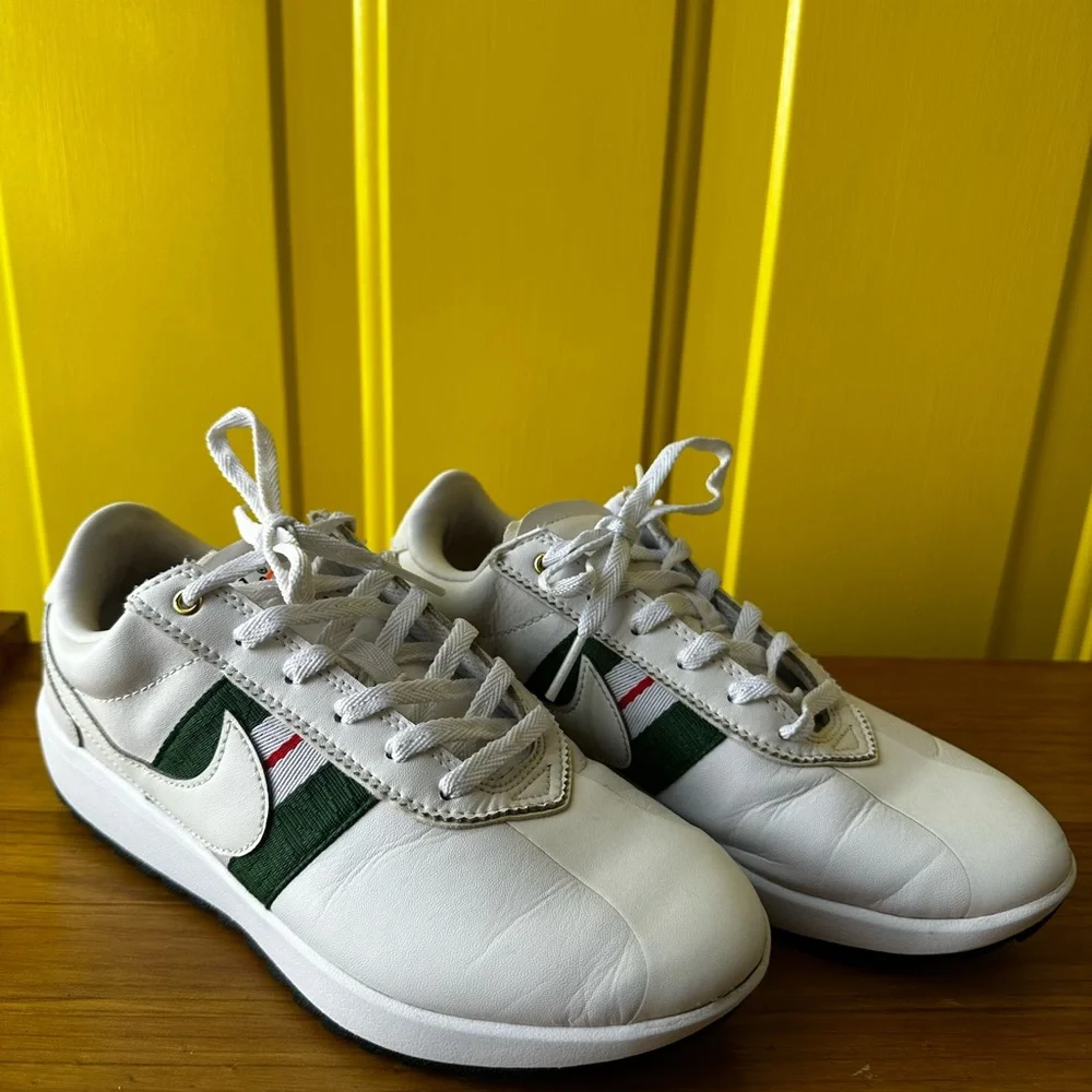 Nike White with Green Accents Golf Shoes ⛳️ - Picture 1 of 7